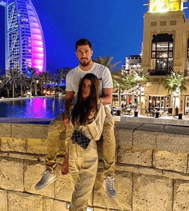 Moments With Girlfriend